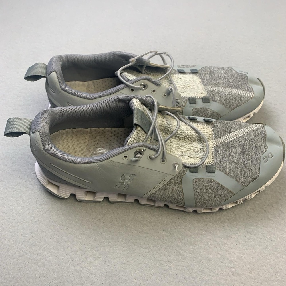 On Cloud Shoes Mens Size 7.5 Gray Cushioned CloudTec Mesh Running Sneakers